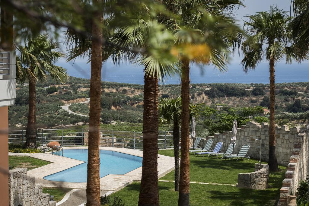 Athina Luxury Villas Xamoudhokhorion  エクステリア 写真