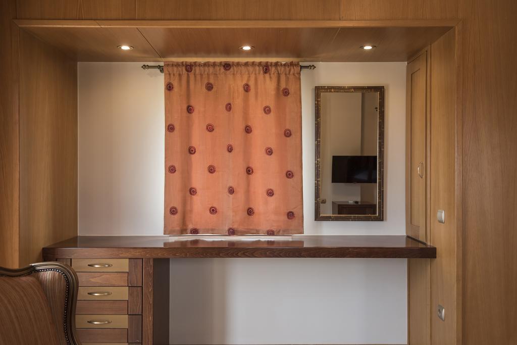 Athina Luxury Villas Xamoudhokhorion  エクステリア 写真