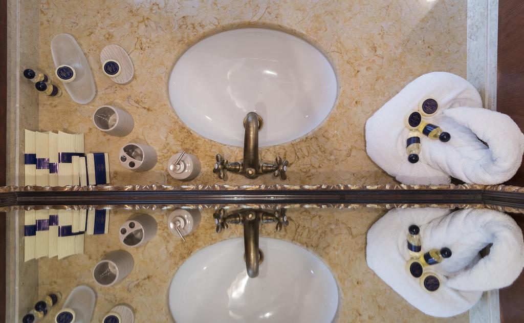 Athina Luxury Villas Xamoudhokhorion  エクステリア 写真